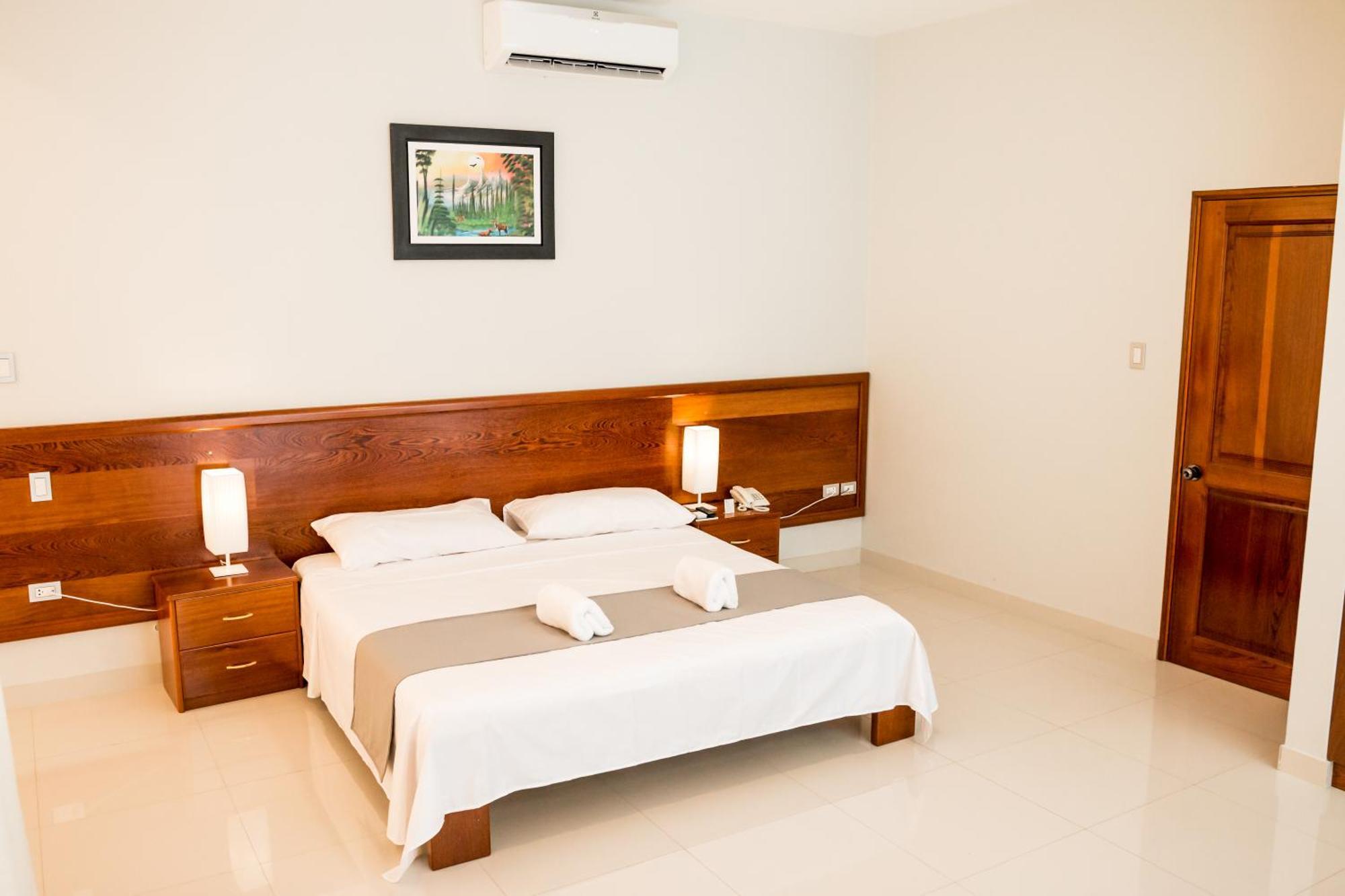 Cumbaza Hotel & Convenciones Tarapoto Buitenkant foto